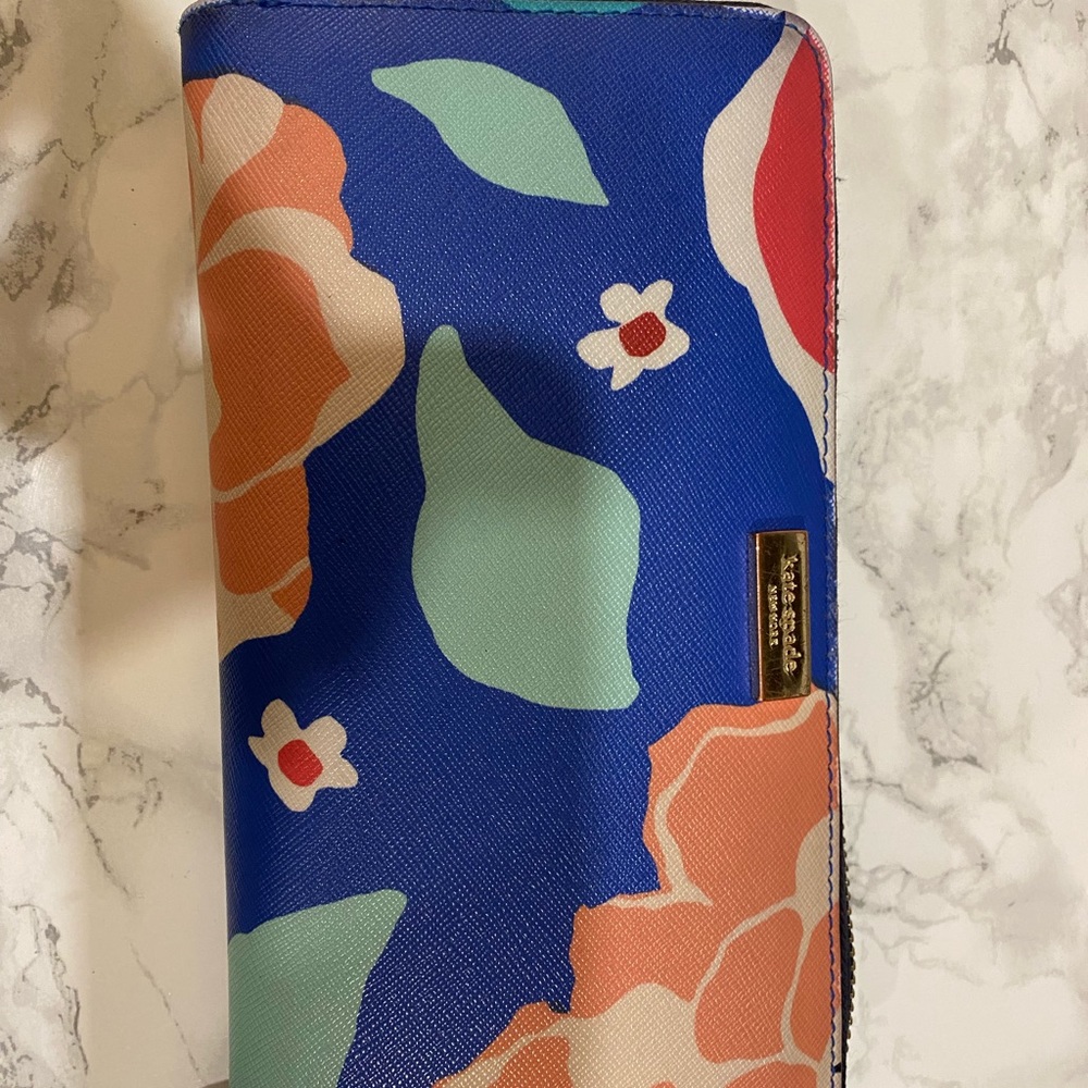 Kate spade wallet